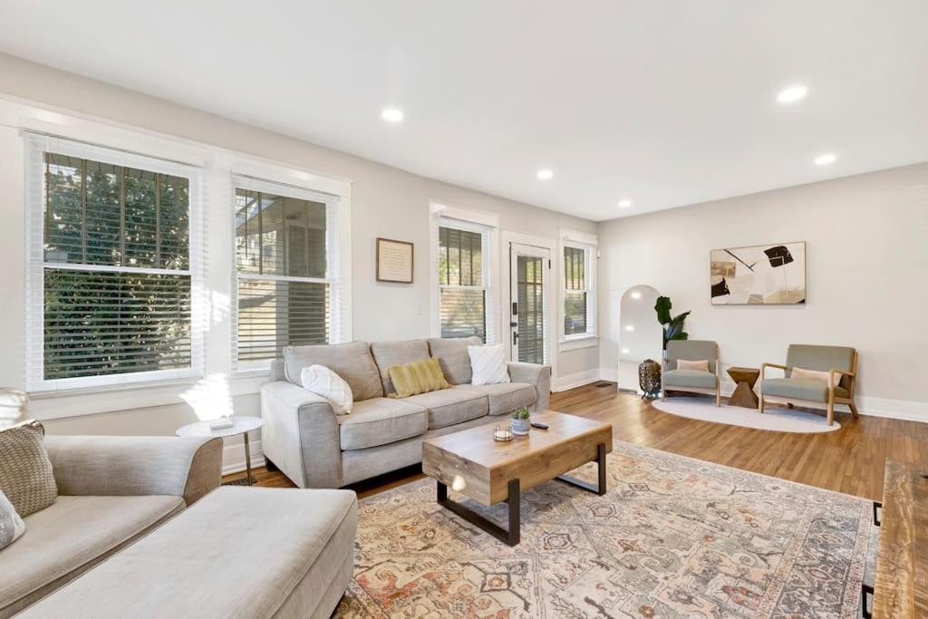 Historic Family Getaway Mins From Downtown Villa Birmingham Exterior foto